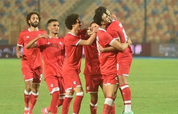 مدرب
      جديد
      يرحل
      عن
      فريقه
      في
      الدوري
      المصري..
      تابع
      التفاصيل - غاية التعليمية