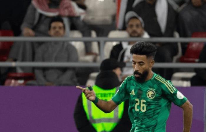 لاعب المنتخب السعودي يتوعد يونس محمود بعد الفوز على اليمن