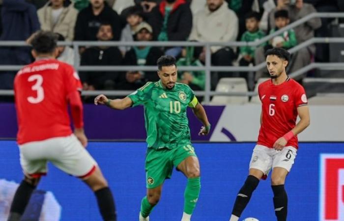 منتخب اليمن يجرح كبرياء السعودية من أول تسديدتين في خليجي 26